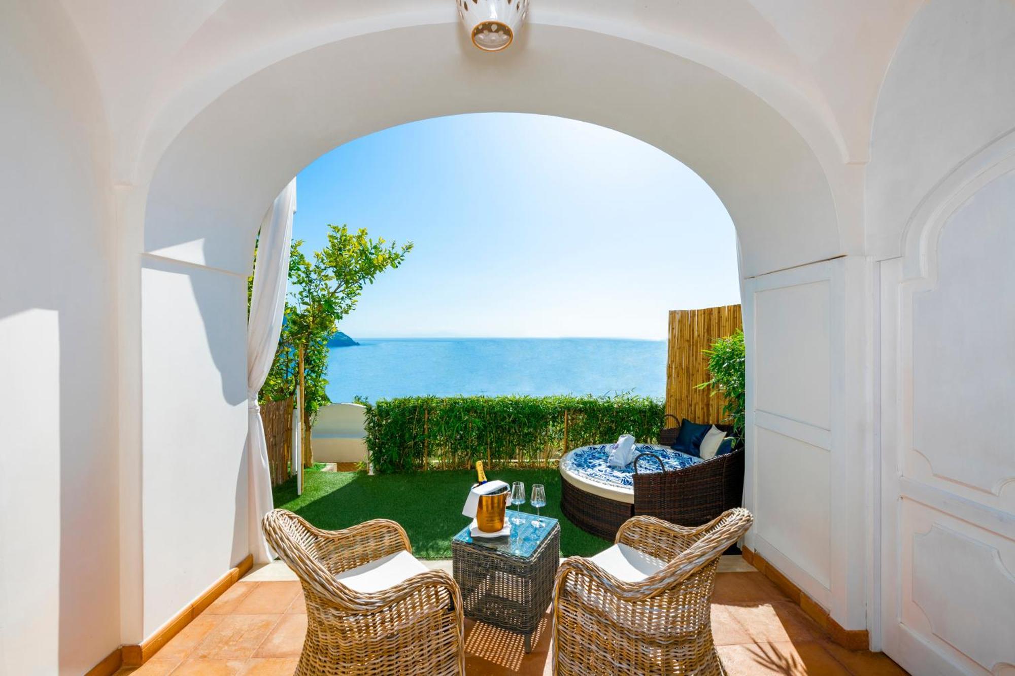 La Casa Di Peppe Bed & Breakfast Positano Exterior photo