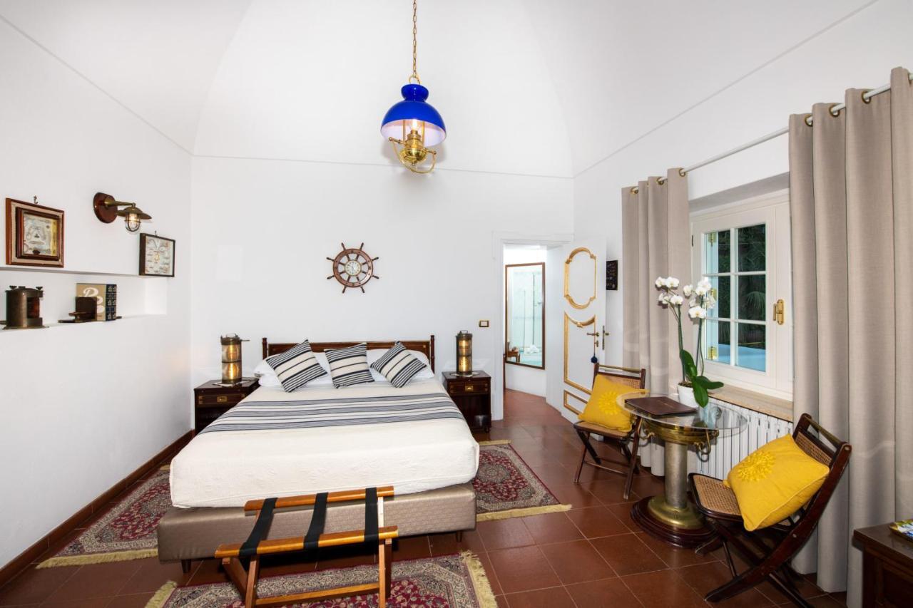 La Casa Di Peppe Bed & Breakfast Positano Exterior photo